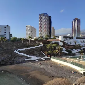 https://paradise-flat-near-hard-rock-by-lovetenerife.adeje-hotels.com
